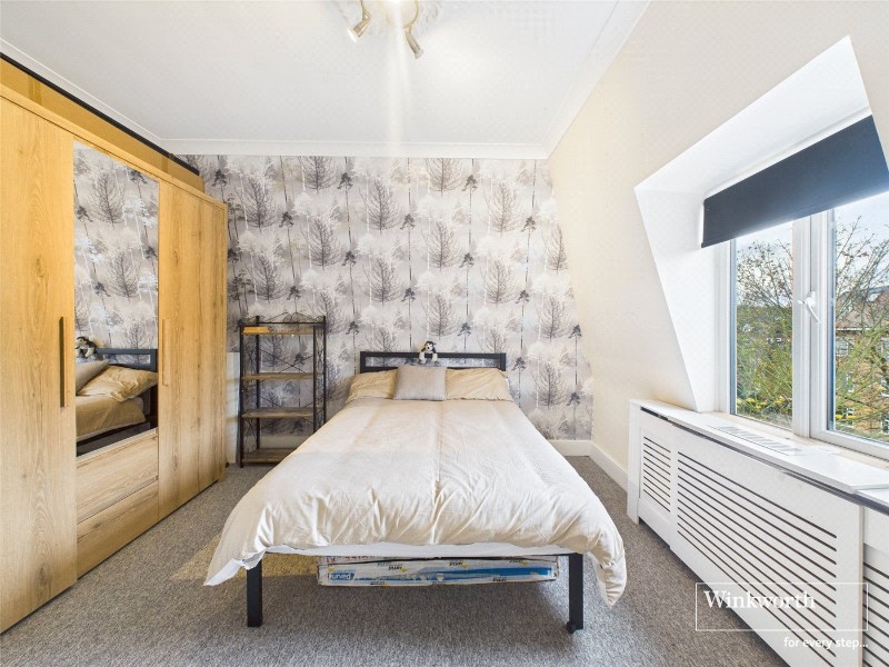 Sunningfields Road, London, NW4