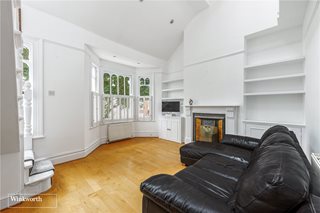 St. Albans Avenue, London, W4