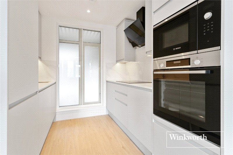 Arcadia Avenue, London, N3