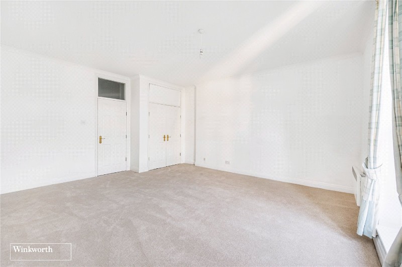 Devonhurst Place, Heathfield Terrace, London, W4