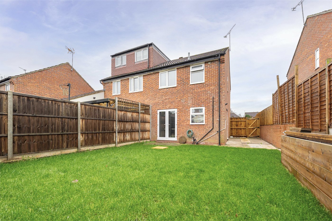 Rear Garden To House