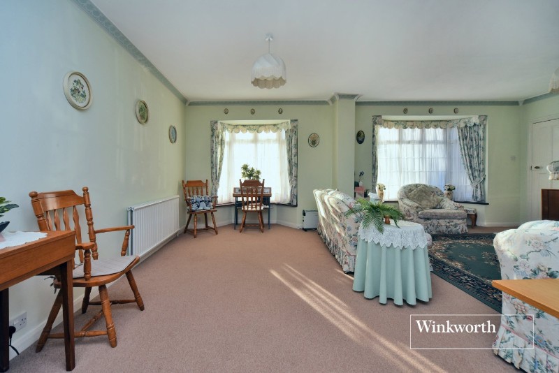 Kingsmead Avenue, Worcester Park, KT4