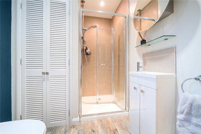 Heath Lane, Farnham, Surrey, GU9
