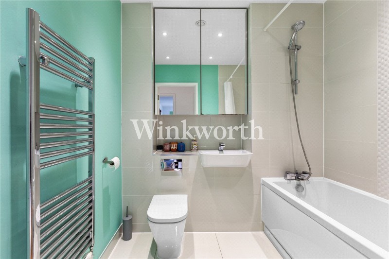 Butterfly Court, Bathurst Square, London, N15