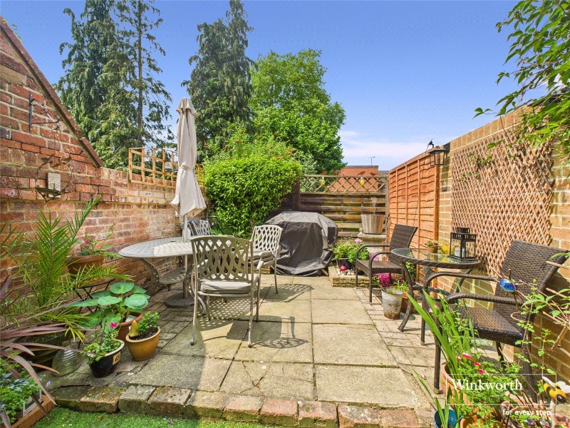 Western Elms Avenue, Reading, Berkshire, RG30