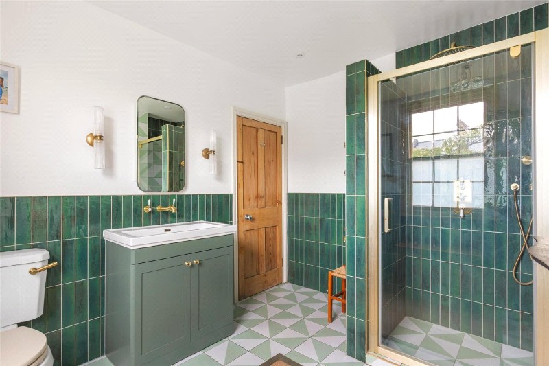 Walcot Square, London, SE11