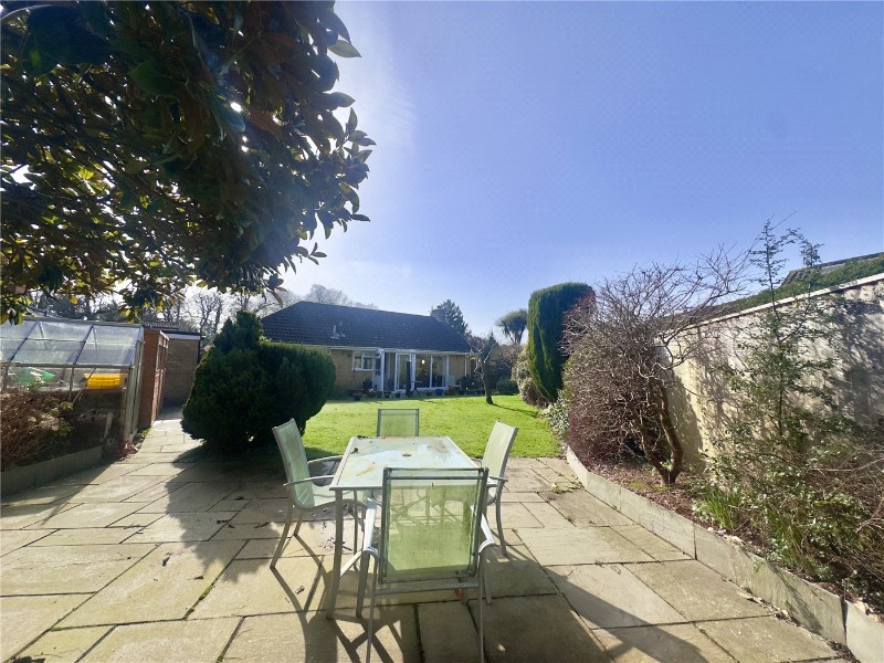 Roberts Close, Everton, Lymington, Hampshire, SO41