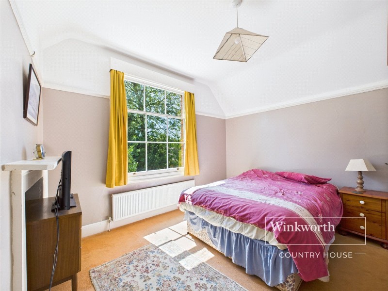 New Lane Hill, Tilehurst, Reading, Berkshire, RG30
