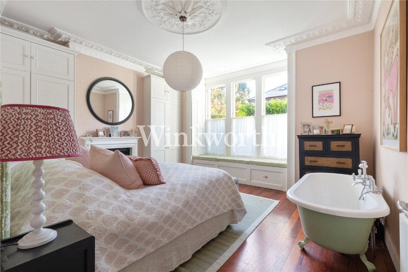 Finsbury Park Road, London, N4