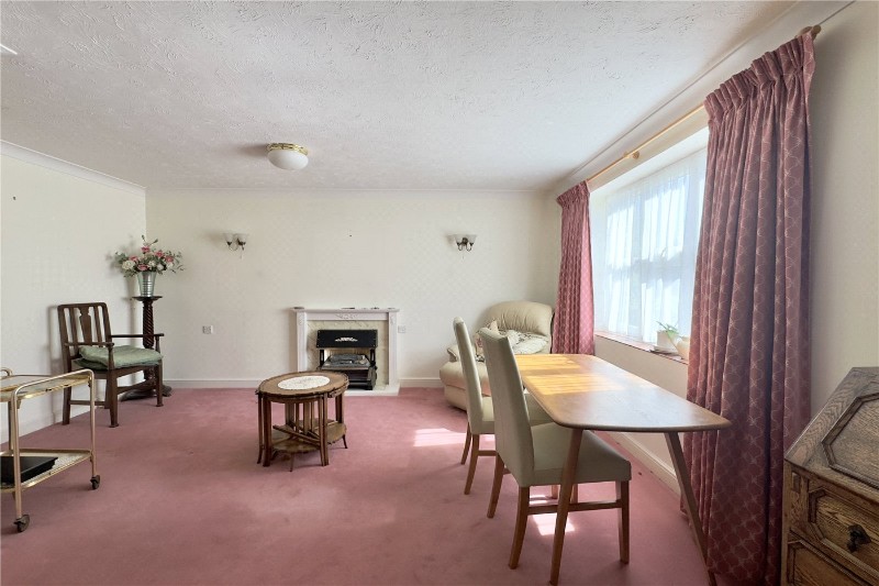 Maxwell Road, Beaconsfield, Buckinghamshire, HP9