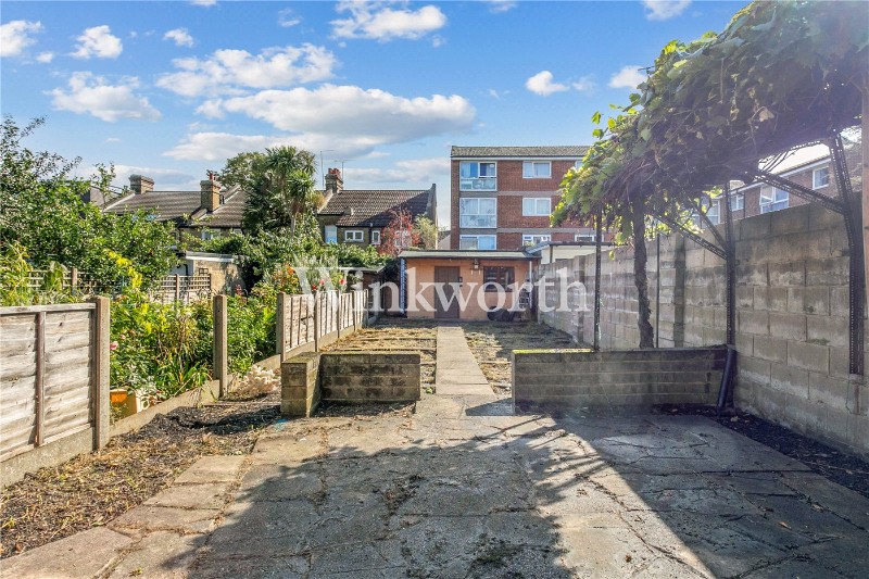 Broadwater Road, London, N17
