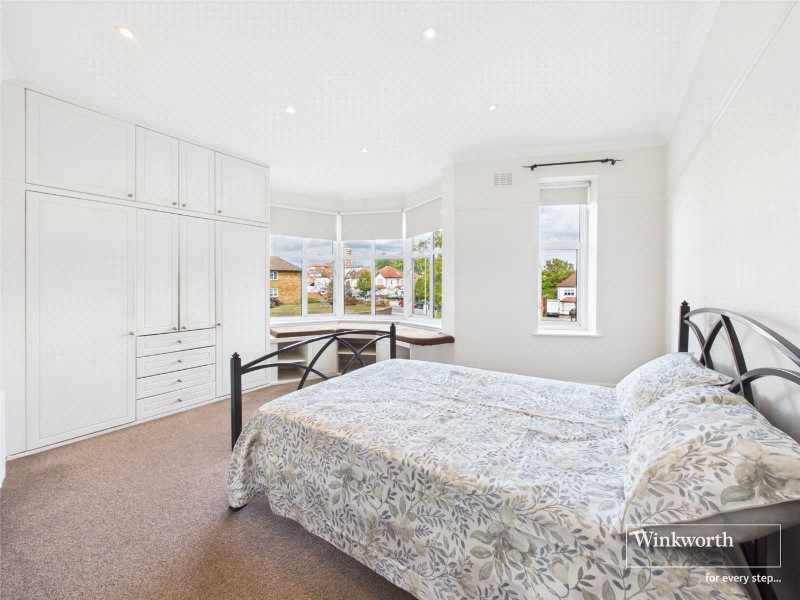 Queens Road, Hendon, London, NW4