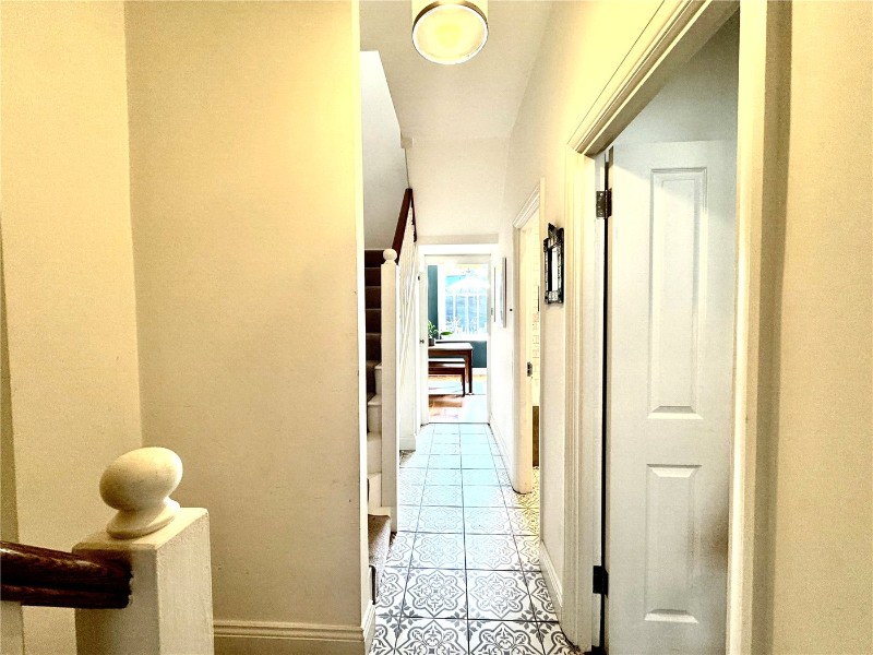 Montague Road, London, N8