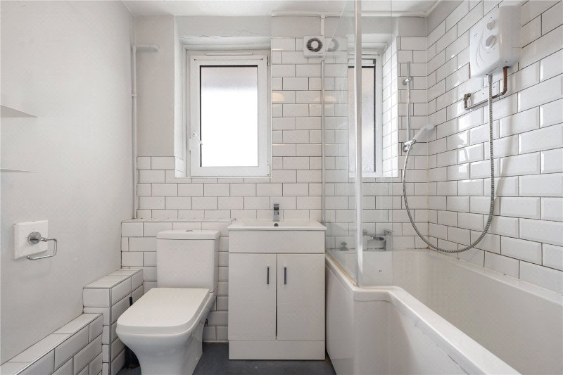 Weald Square, Upper Clapton Road, London, E5