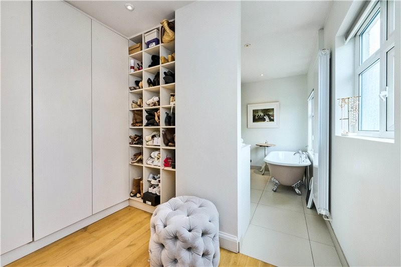 Lowther Road, Barnes, London, SW13