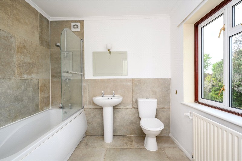 Wadham Close, Shepperton, Surrey, TW17