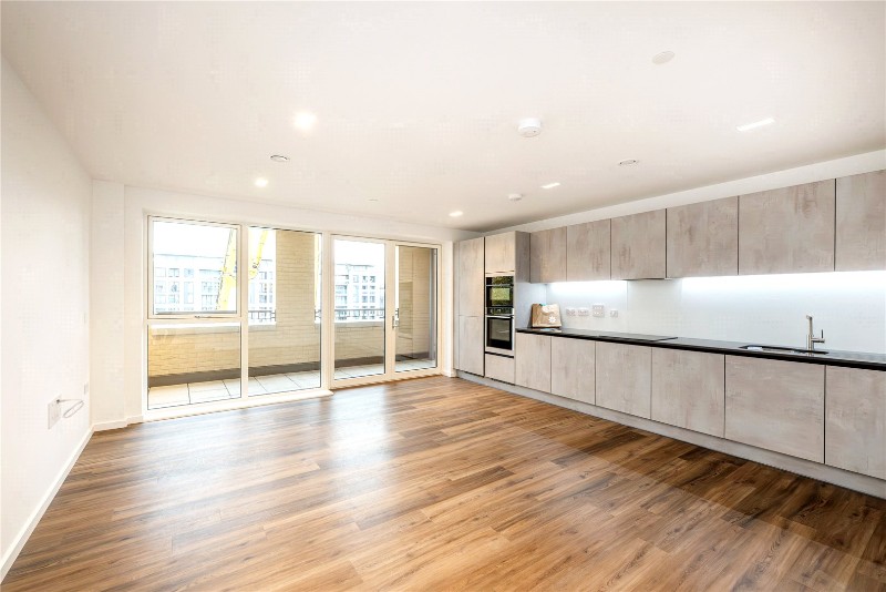 Wheatstone Gardens, London, W10