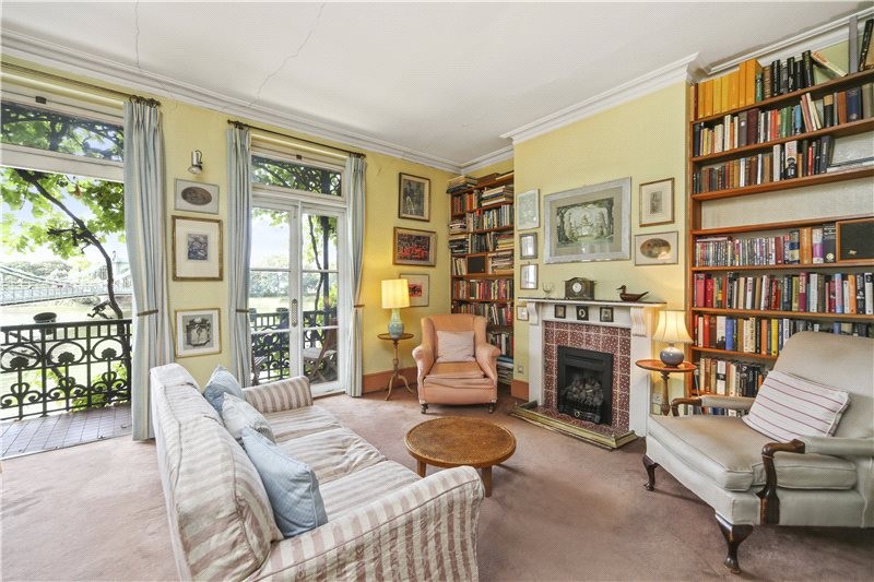 2 bedroom property for sale in Digby Mansions, Hammersmith Bridge Road, Hammersmith, W6 (Ref