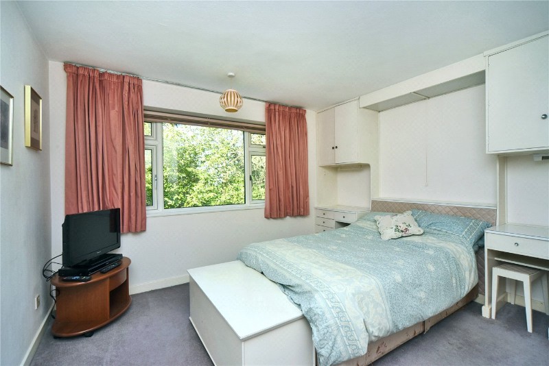 Heights Close, Banstead, Surrey, SM7