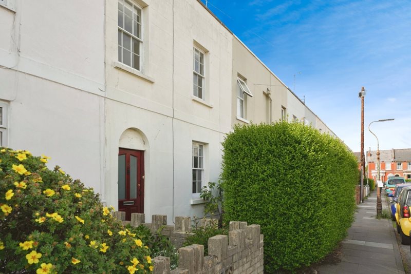 Victoria Place, Cheltenham, GL52
