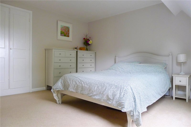 Stoner Hill Road, Froxfield, Petersfield, GU32