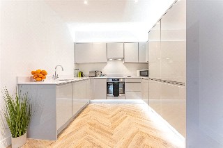 Wellington House, London Street, Reading, RG1