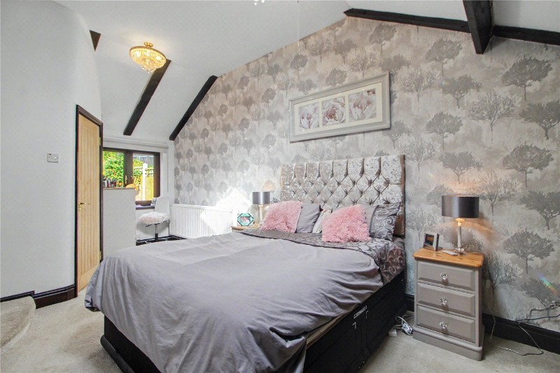 Ferry Road, Surlingham, Norwich, Norfolk, NR14