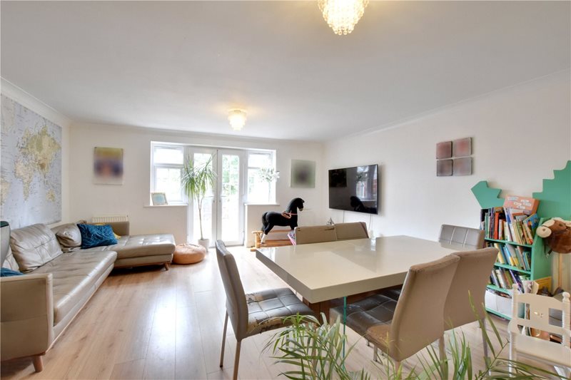 Elizabeth Fry Place, Shooters Hill, London, SE18