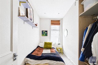 Palace Road, London, SW2