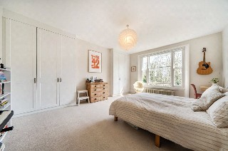 Thicket Road, London, SE20