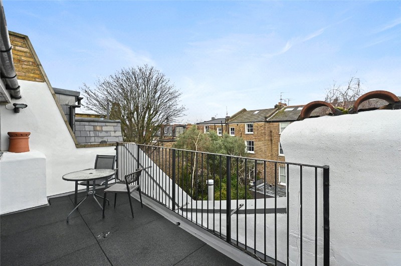 Stowe Road, Shepherds Bush, London, W12