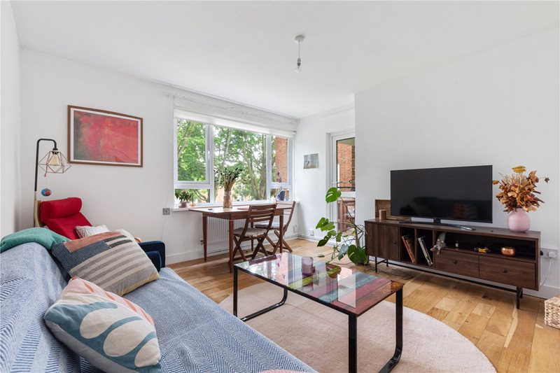 Highbury Quadrant, London, N5
