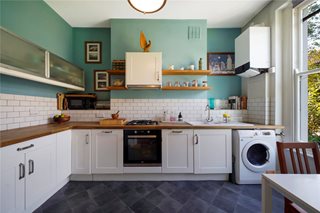 Kingsdown Road, London, N19