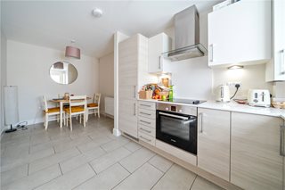 Towns End Gardens, Farnham, Surrey, GU9