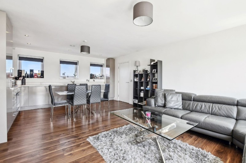 Telford Road, London, N11
