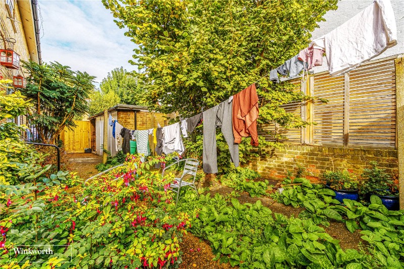 Gordon Road, London, W4