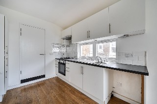 Whitehorse Lane, London, SE25