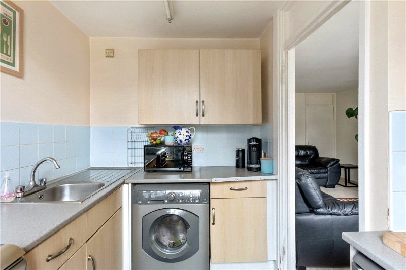 Upper Handa Walk, London, N1