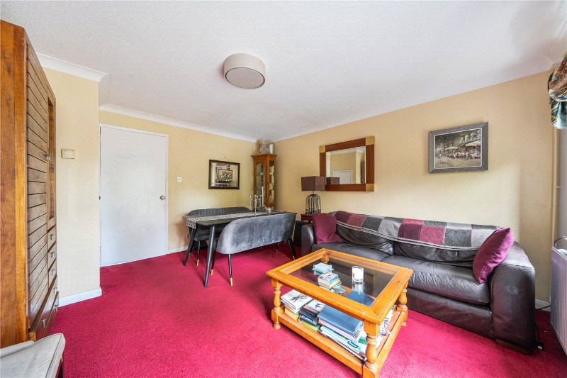 Hurlands Place, Farnham, Surrey, GU9