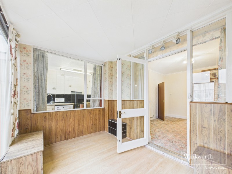 Reeves Avenue, Kingsbury, London, NW9