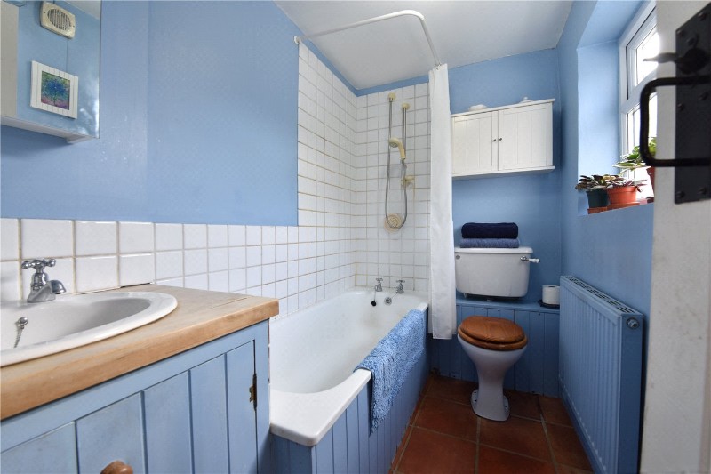Warren Corner, Froxfield, Petersfield, Hampshire, GU32