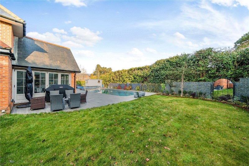 Sunnydell Lane, Farnham, Surrey, GU10