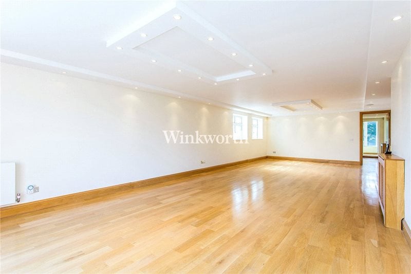 Stanview Court, 5 Queens Road, London, NW4
