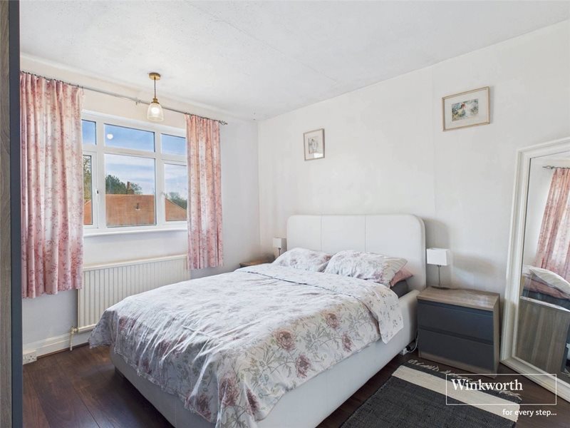 Manor Close, Kingsbury, London, NW9