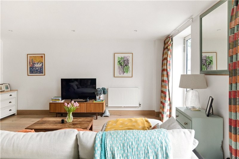 Printers Road, London, SW9