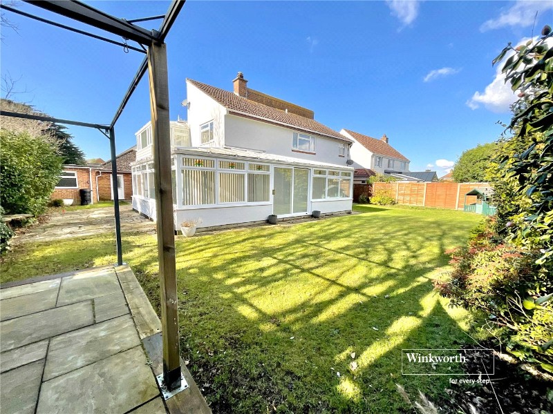 Vecta Close, Friars Cliff, Christchurch, Dorset, BH23