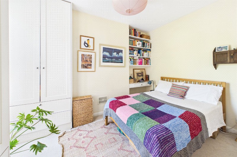 Fawnbrake Avenue, London, SE24