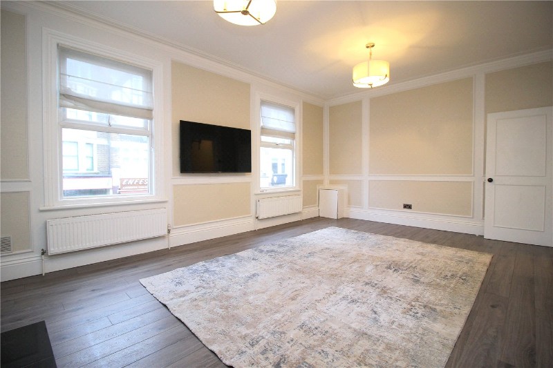 Broadway, Leigh-on-Sea, Essex, SS9