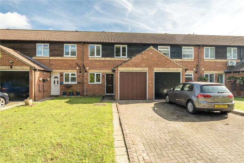 The Mulberries, Farnham, Surrey, GU9