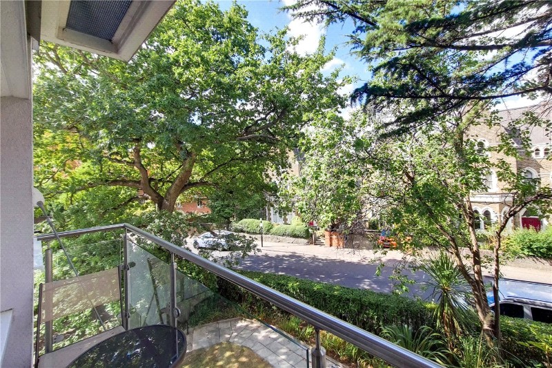 Crescent Road, London, N8